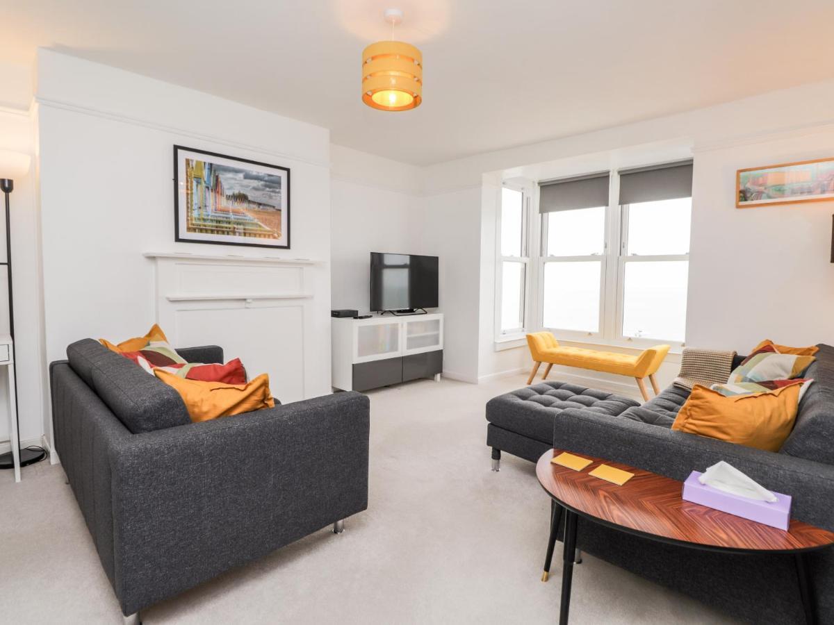 Fairlight View Apartment Фолкстон Екстериор снимка