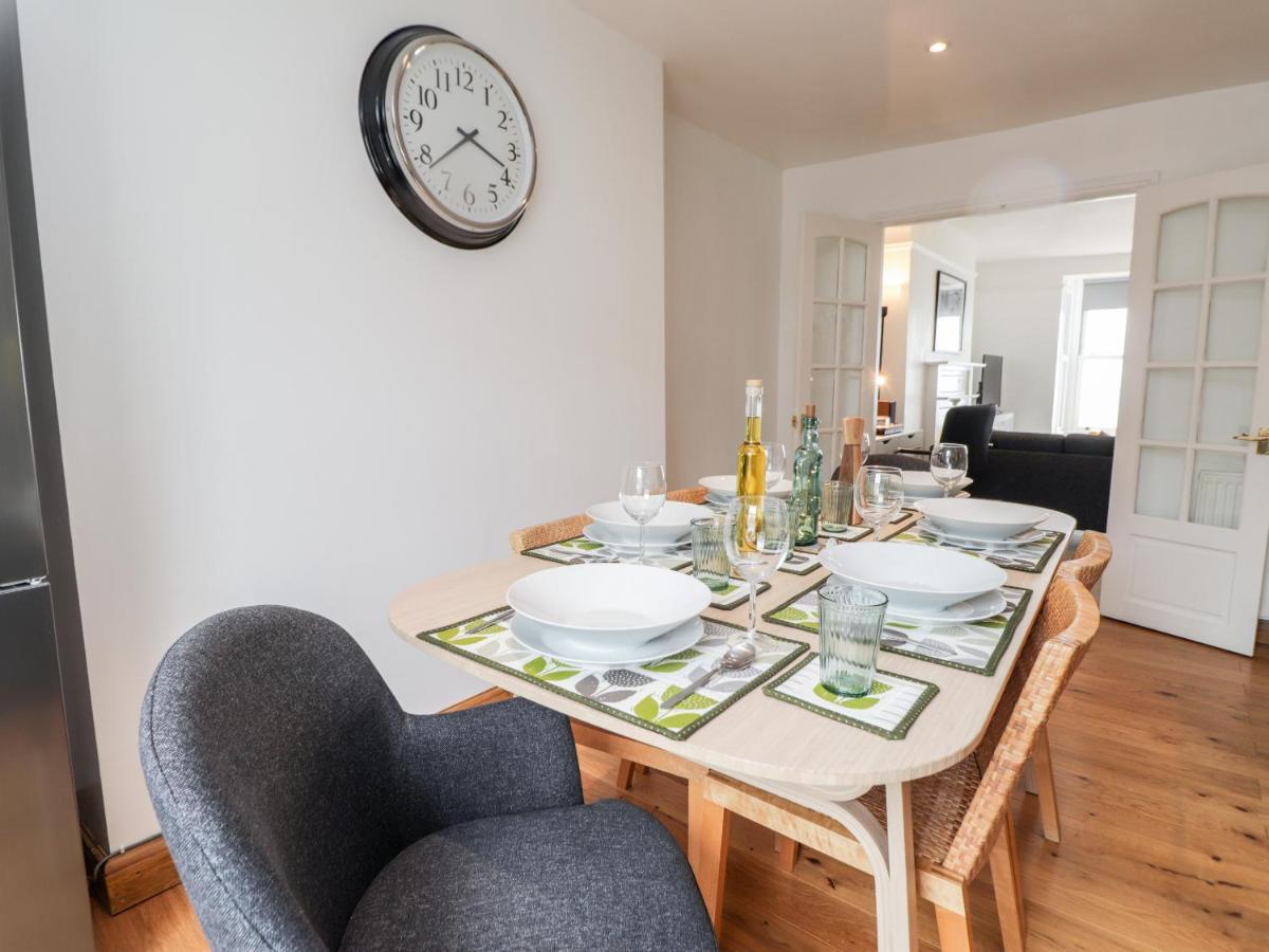 Fairlight View Apartment Фолкстон Екстериор снимка