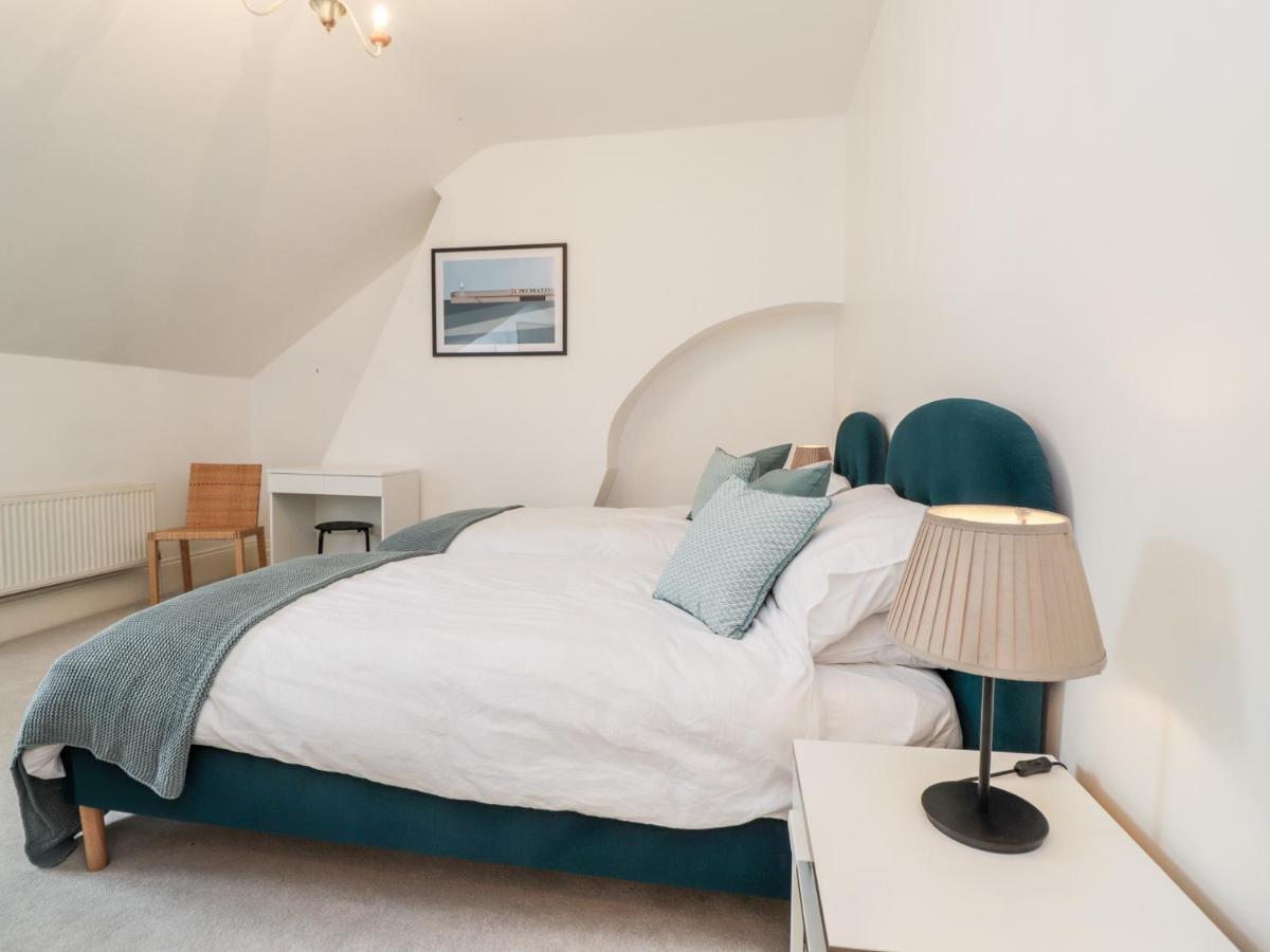 Fairlight View Apartment Фолкстон Екстериор снимка